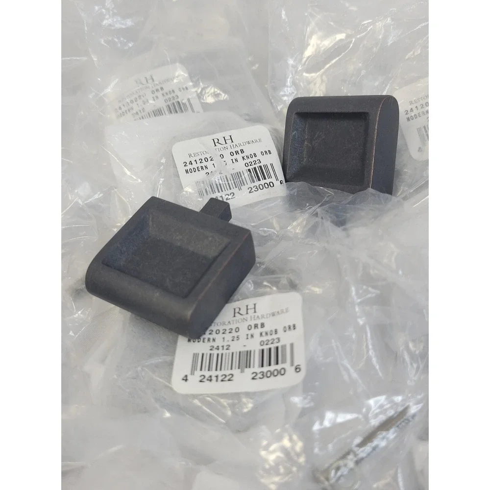 Lot of‎ 32 Restoration Hardware Brand New Modern Knobs In Bronze 1 1/4 